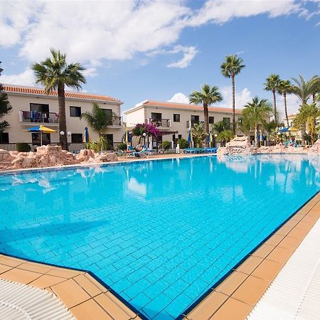 Loutsiana Deluxe Apts Agia Napa Exterior foto