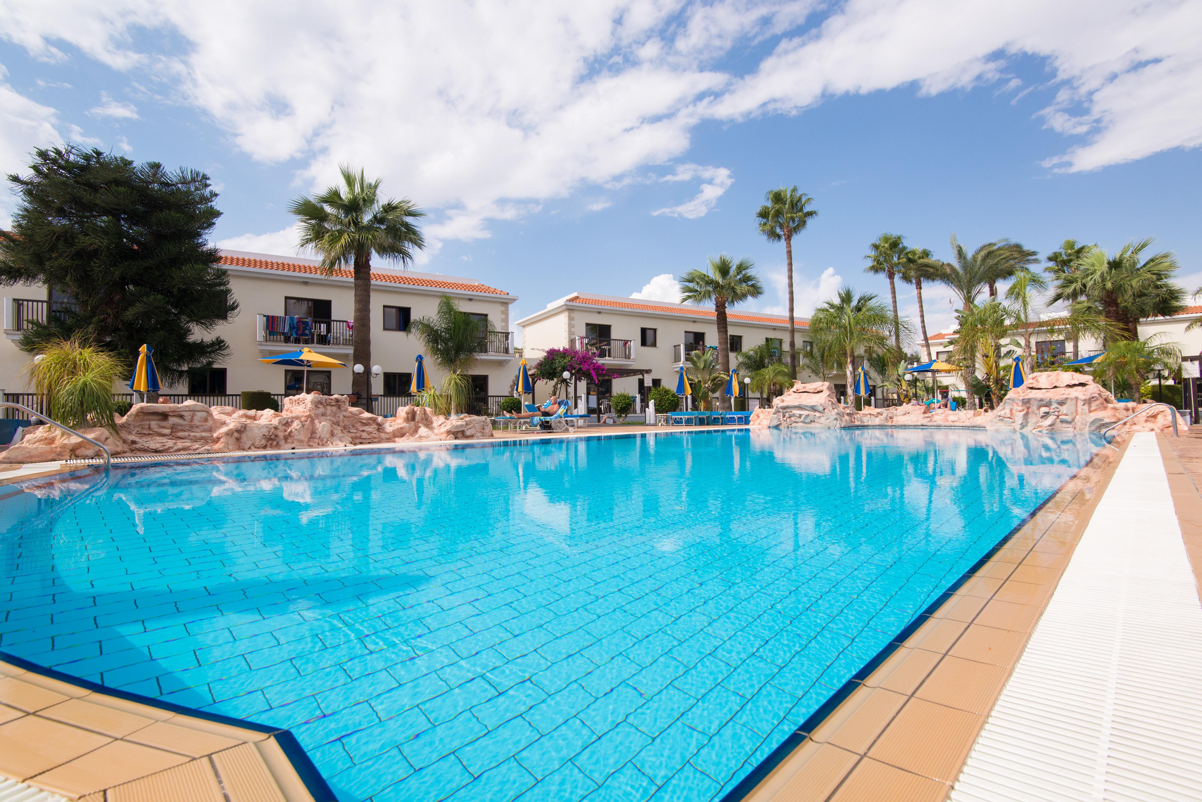 Loutsiana Deluxe Apts Agia Napa Exterior foto